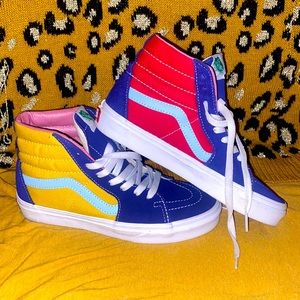 Multi color vans 🛹